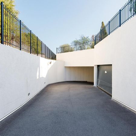Lovely 2 Bedroom Condo With Pool Vallauris Exteriör bild