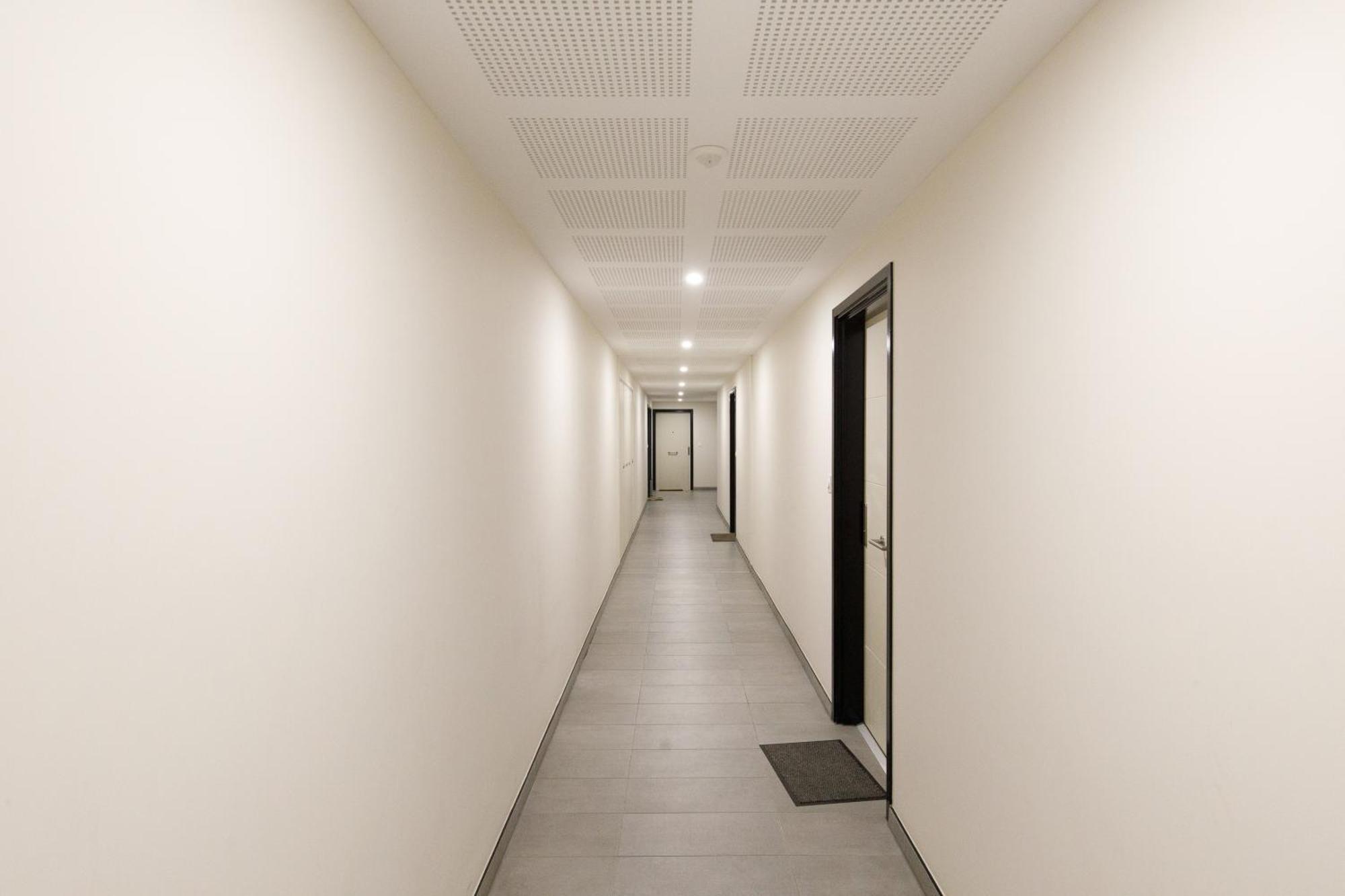 Lovely 2 Bedroom Condo With Pool Vallauris Exteriör bild